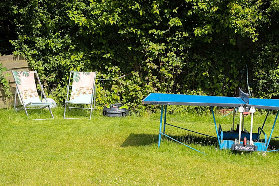 Hostel oder Ferienwohnung 1-16 Personen im BLAUEN HAUS