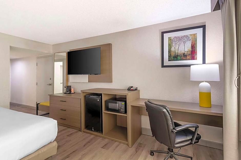 Comfort Inn Alpharetta-Atlanta North