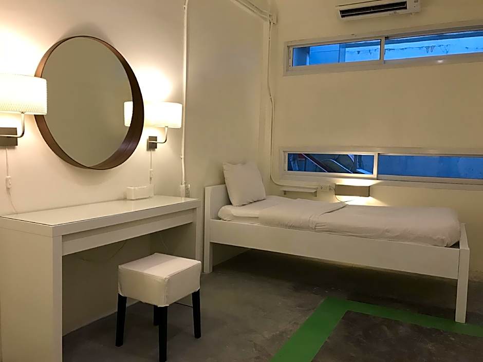 Qilombo Hostel Silom - HQ