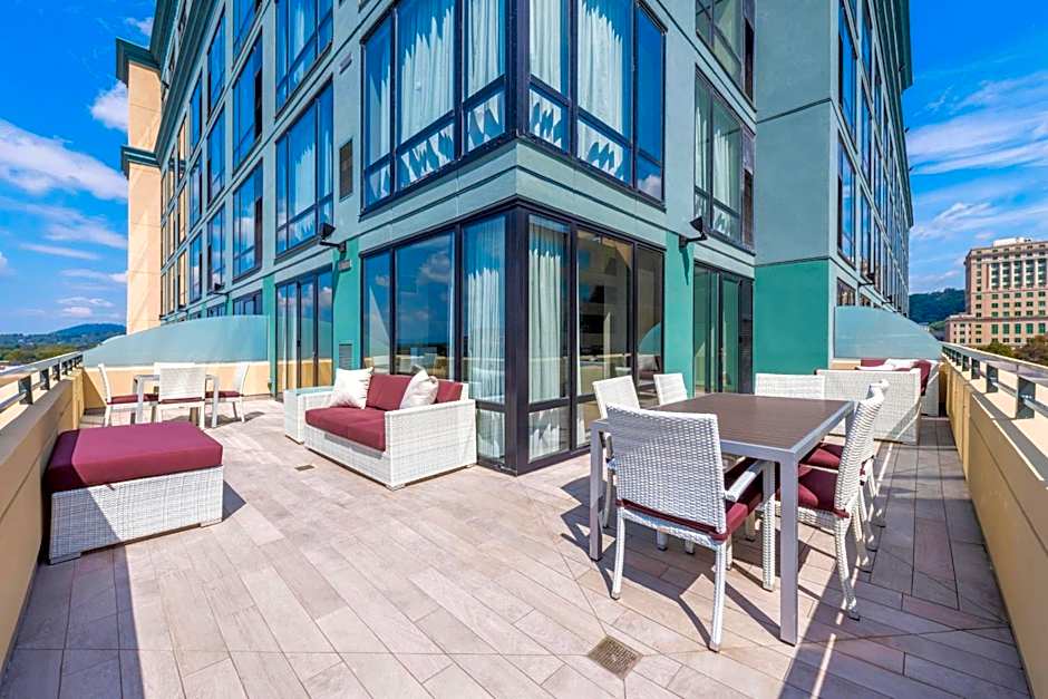 AC Hotel by Marriott Asheville Downtown