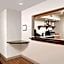 WoodSpring Suites Springfield