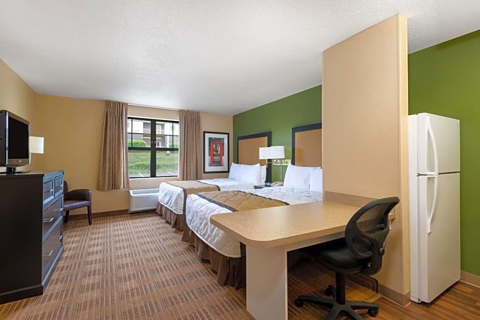 Extended Stay America Suites - Cleveland - Brooklyn