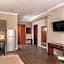 Greguar Hotel by UHM