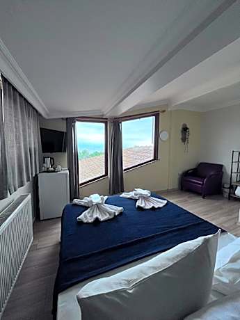 Double Sea View Room