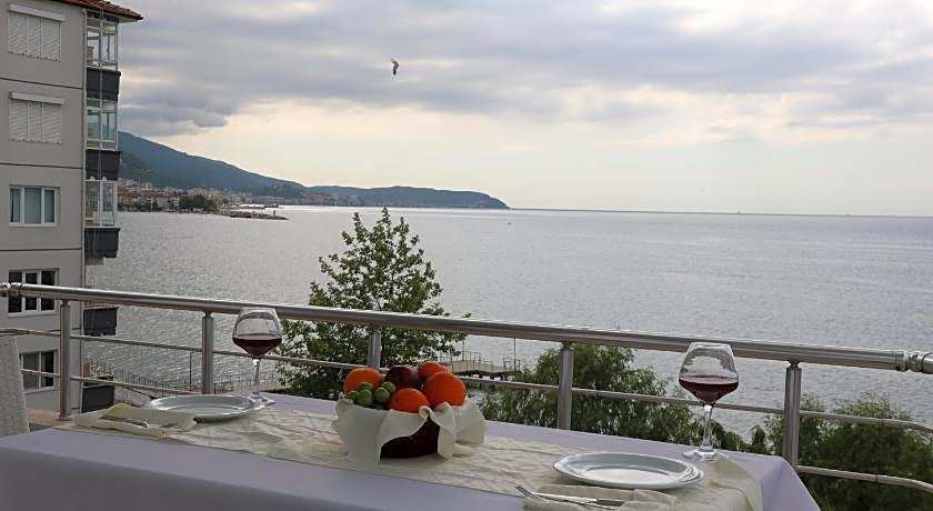 Grand Koru Otel Beach