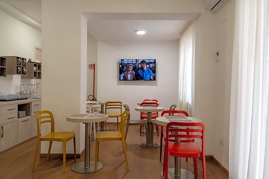 THE SUN HOTEL BOUTIQUE NAPOLI