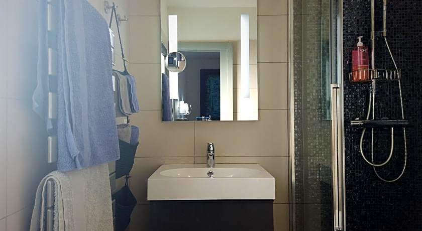 Villa Otilia-Bed and Breakfast-Chambres d'hotes en Provence