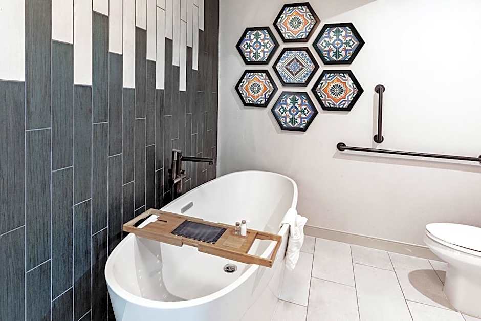 Hotel Indigo Spring - Woodlands Area By IHG