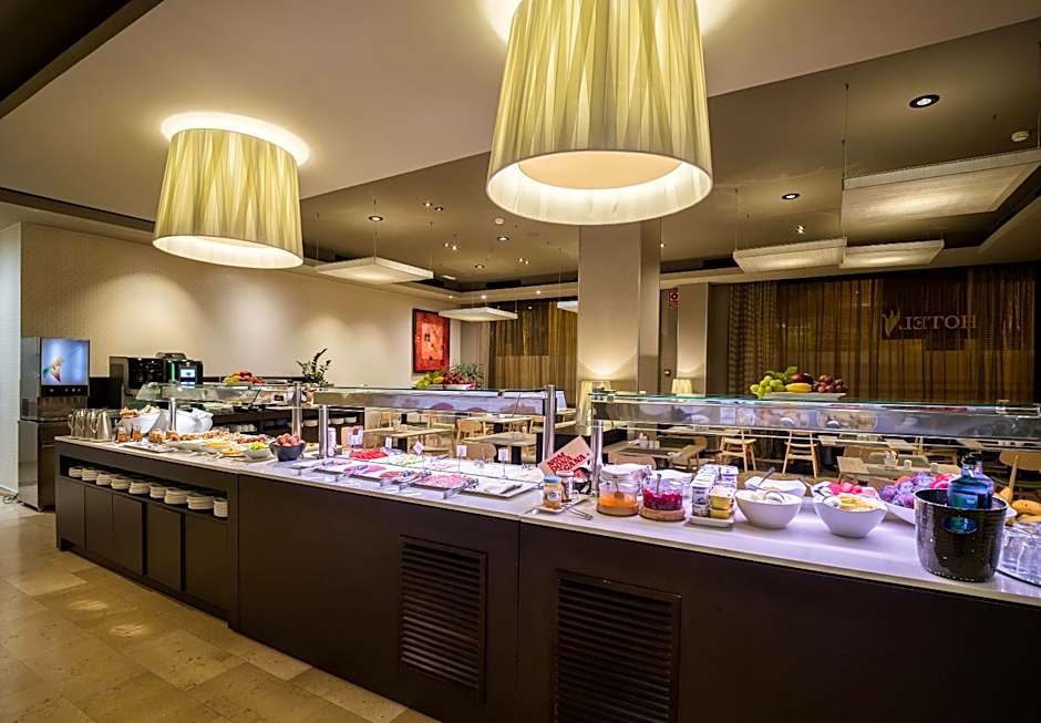 Attica 21 Barcelona Mar