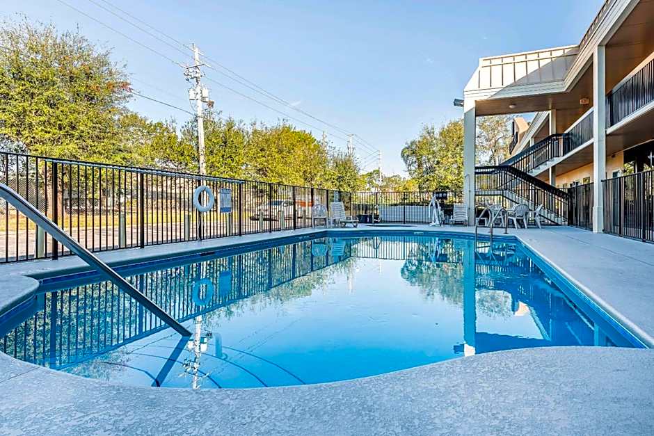 Quality Inn Fort Pierce I-95