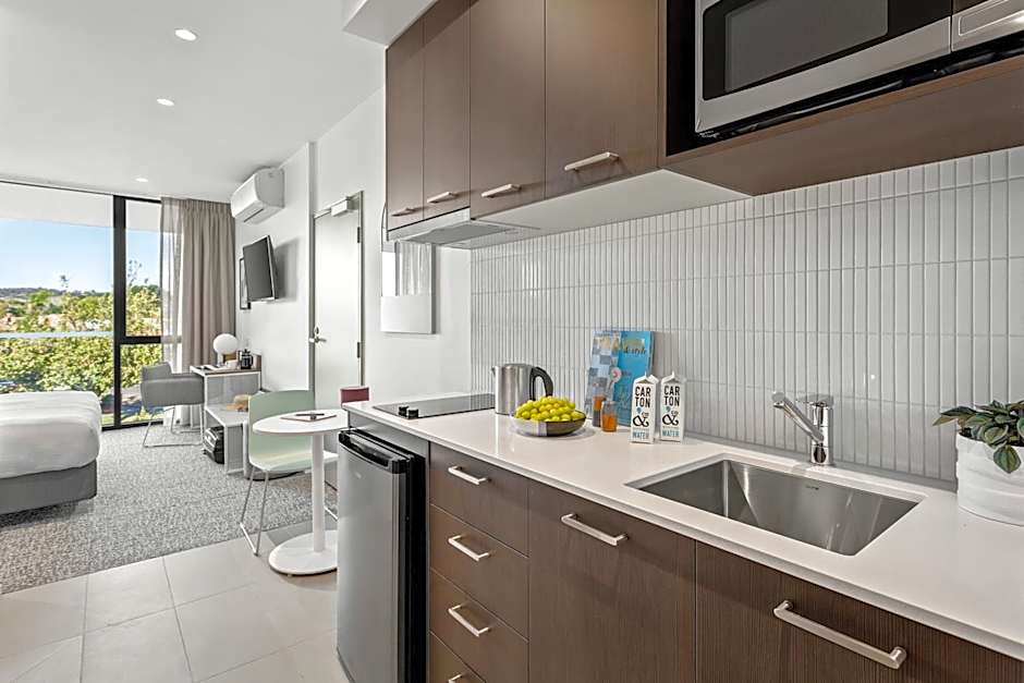 Quest Ballarat Station