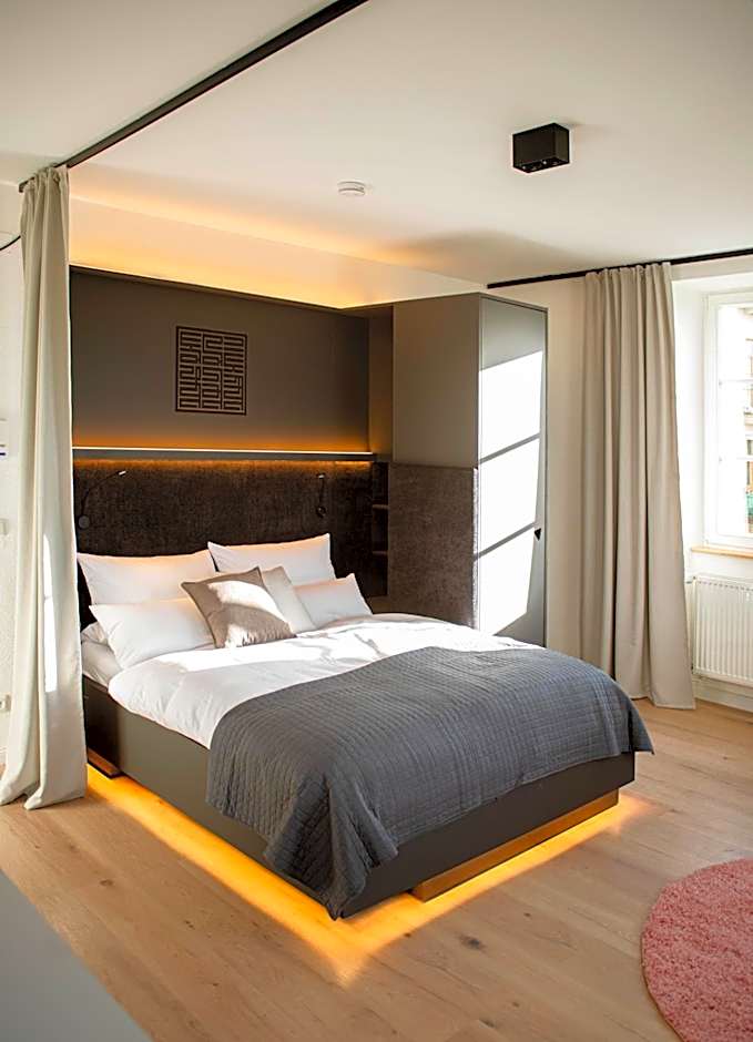 YokoLou - Design-Apartments