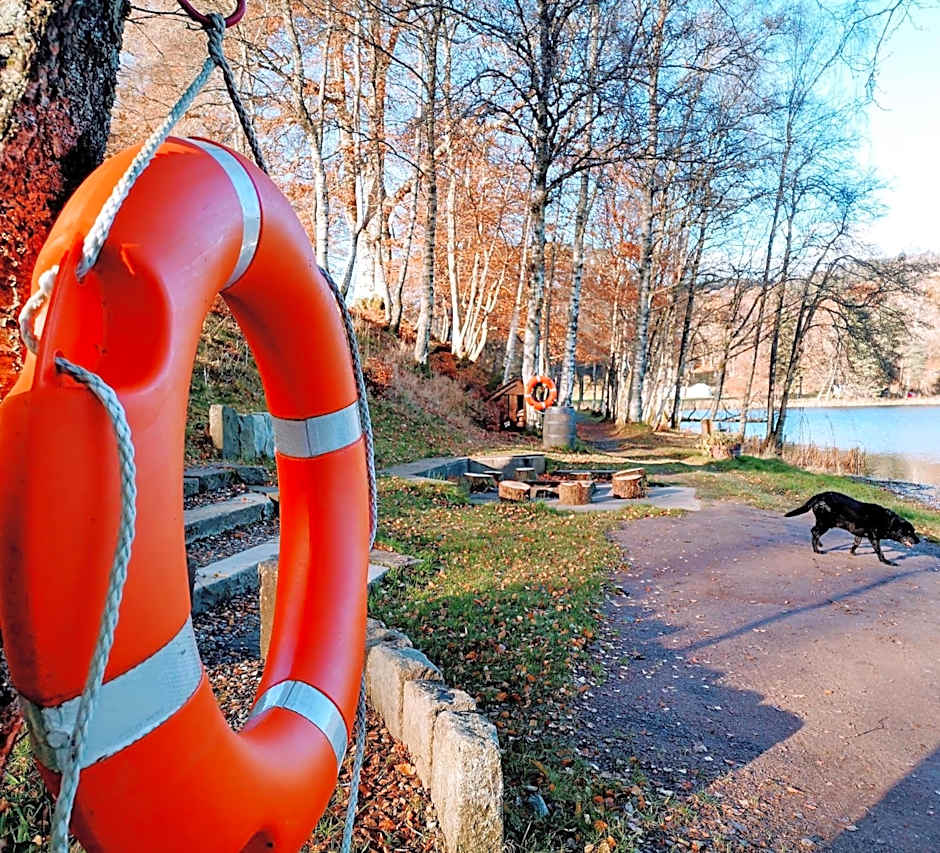 Loch Monzievaird Chalets