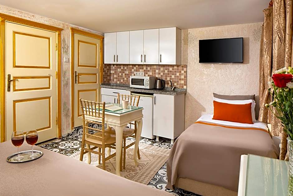 Alhambra Apart Hotel