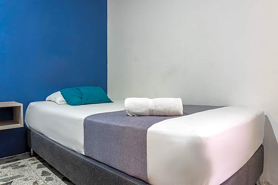 Hotel Balcones de la 70