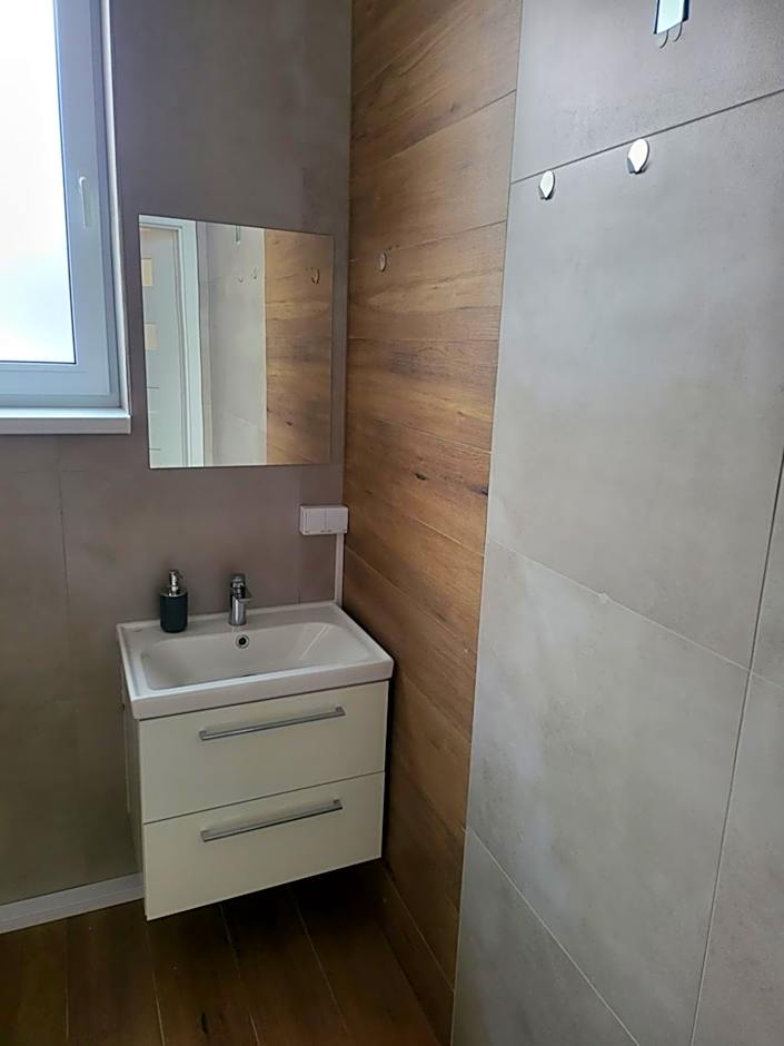 Rooms4Rest Bokserska - Private rooms for tourists