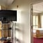 Chantillys Motor Lodge