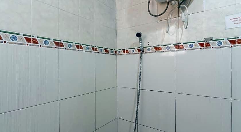 Rossan Villa Hotel near Kampus UPI Setiabudhi