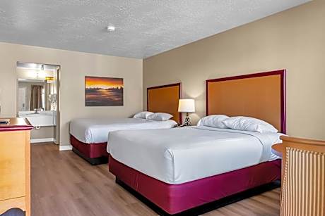Standard Queen Room