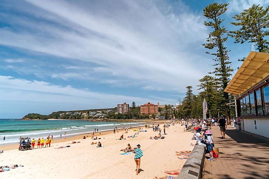 Manly Beach Guesthouse