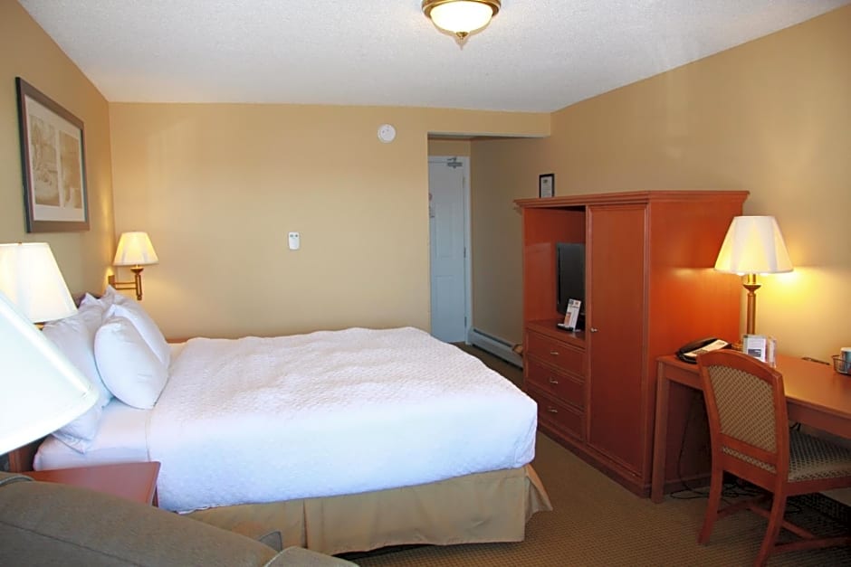 Budget Host Inn & Suites