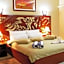 Pirogue Lodge