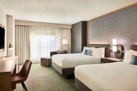 Queen Room - High Floor