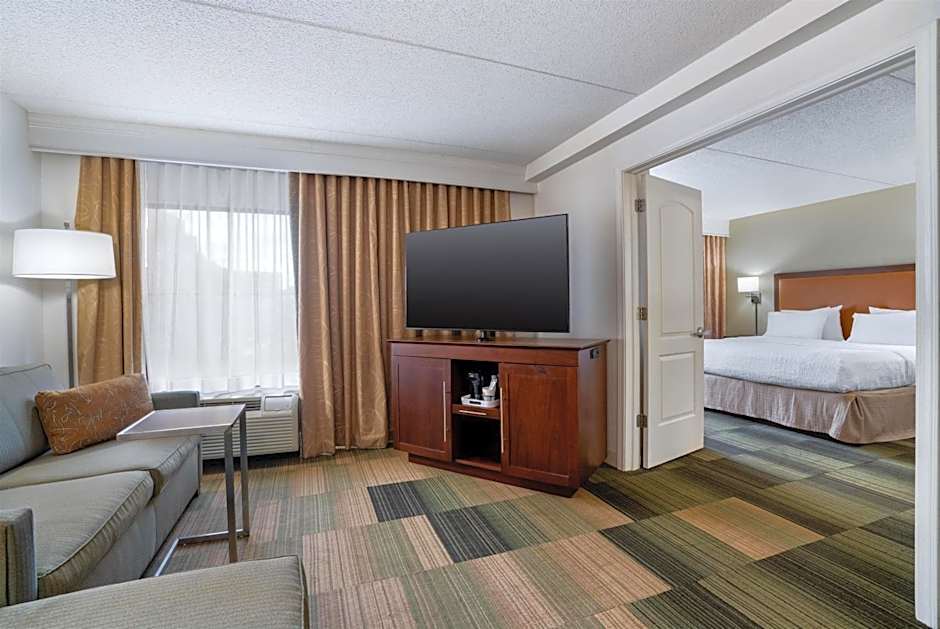 Hampton Inn & Suites Albany-Downtown