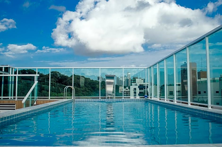 Oriental Praia Hotel