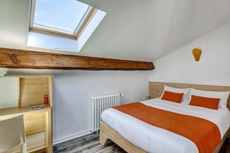Double Attic Room