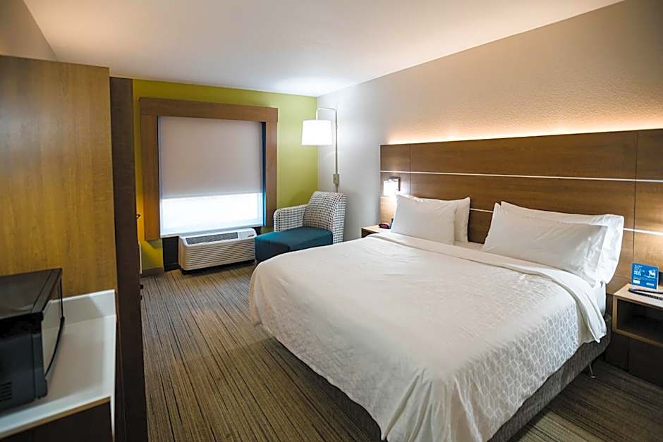 Holiday Inn Express & Suites Knoxville - Farragut by IHG