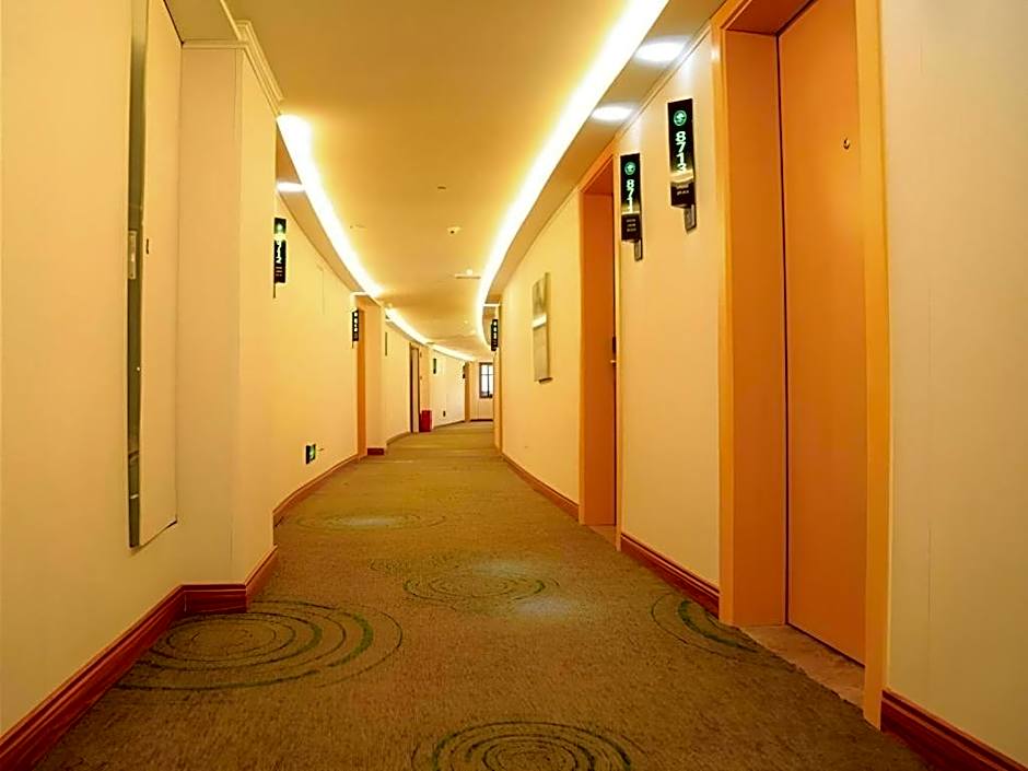 GreenTree Inn Shangrao Yueliangwan Automobile City