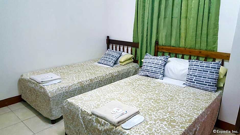 Lola Itang Pension and Restaurant