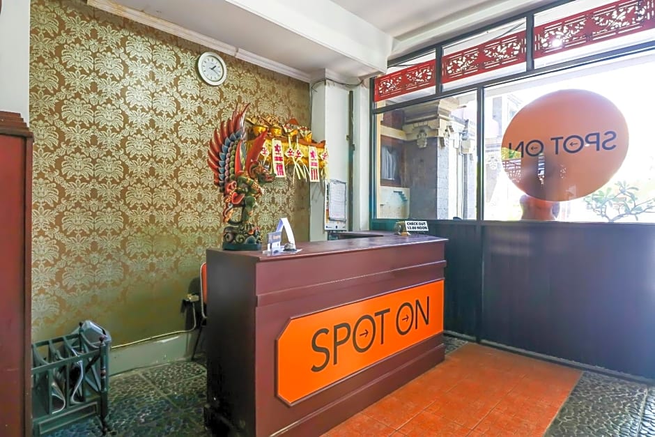 SUPER OYO 1927 Hotel Candra Adigraha