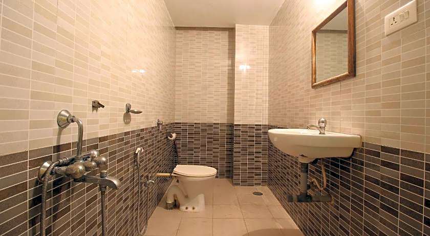 Round Cube Guest House