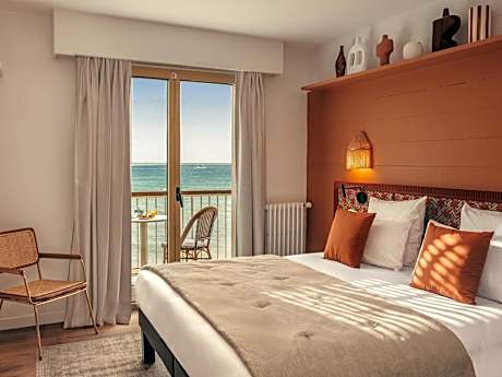 Comfort Quadruple with Balcony Sea View