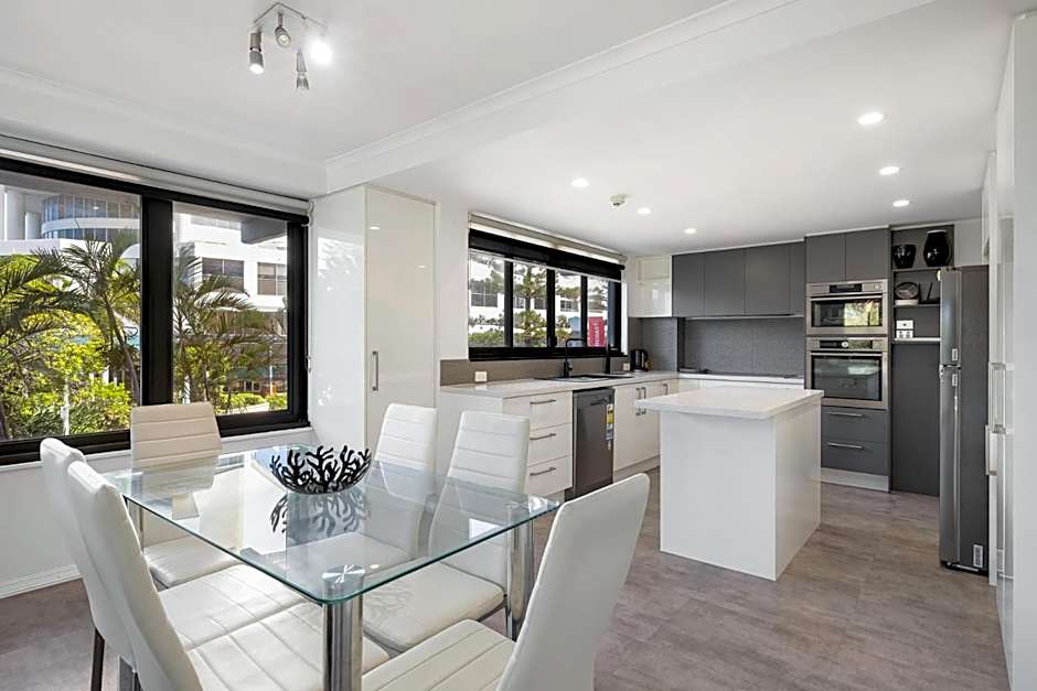 South Pacific Plaza Resort