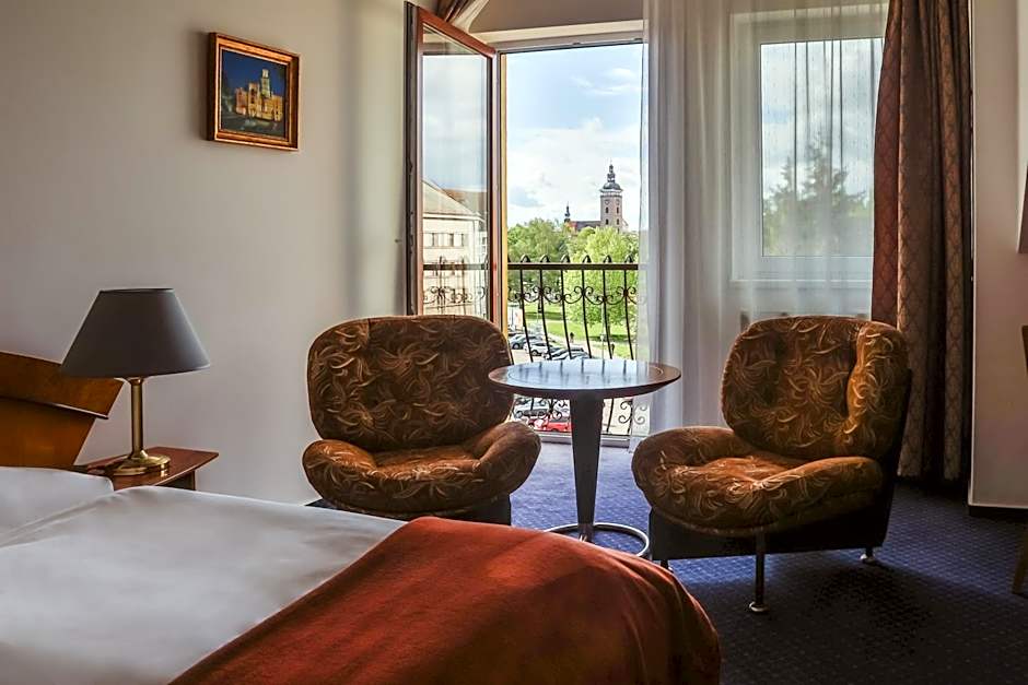 Hotel Savoy