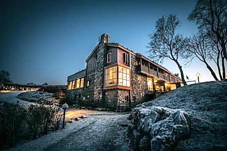 Dolmsundet Hotell Hitra