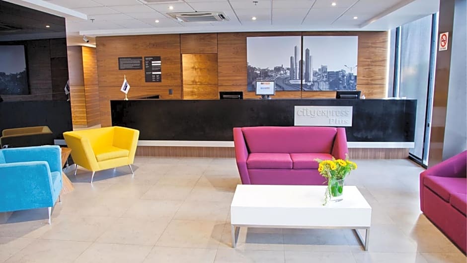 Holiday Inn Express Mexico City Satelite By IHG