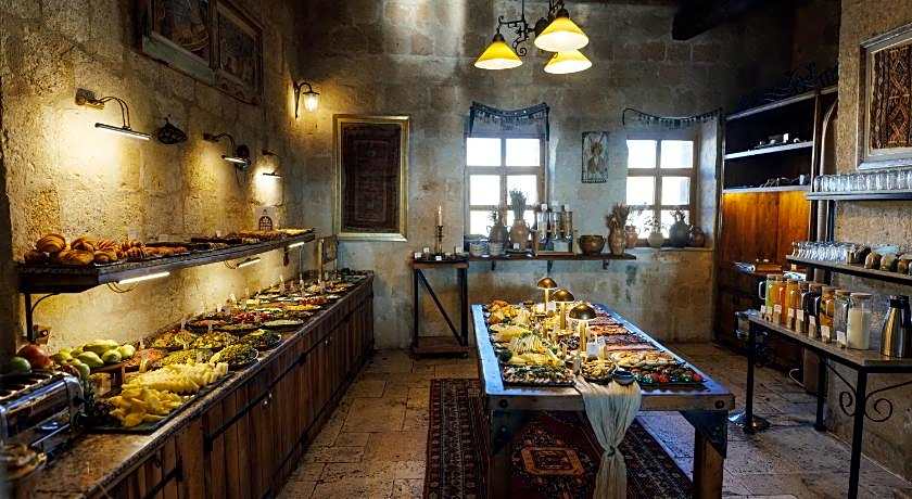 Sultan Cave Suites