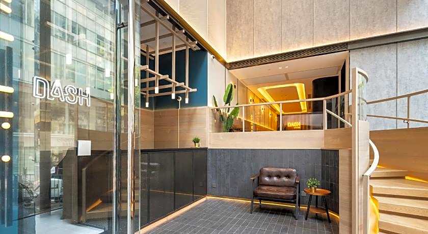 Dash Living on Hollywood