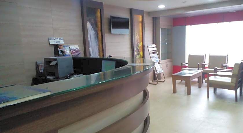 Hotel Preethi Palace