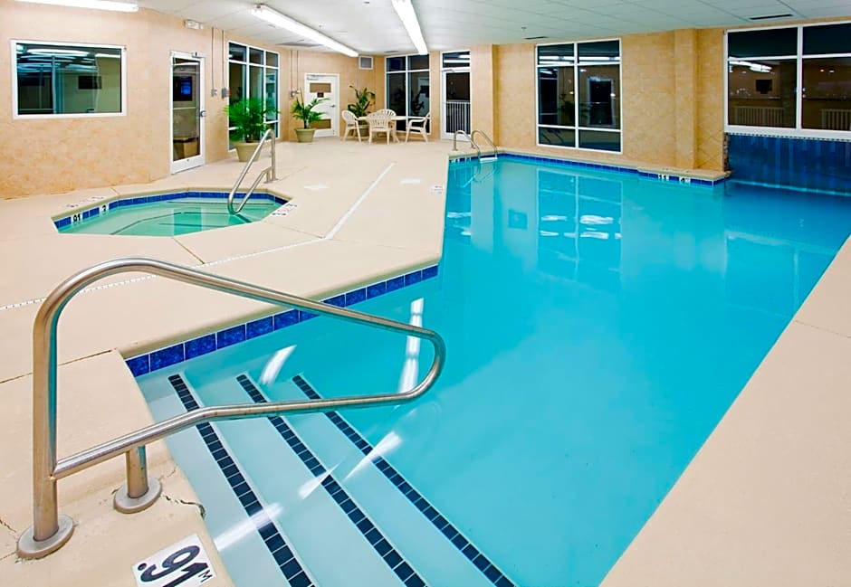 Holiday Inn Express & Suites Asheville Downtown By IHG