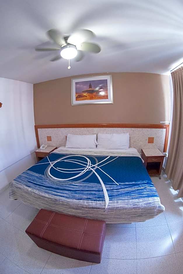 Hotel Niza Zona Piel