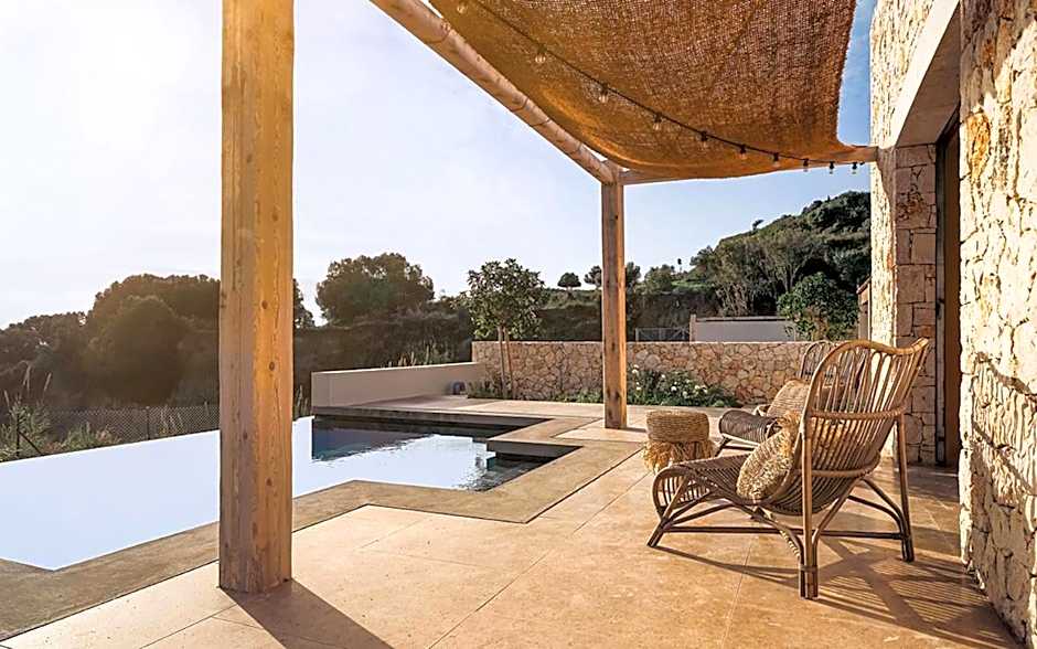 Eliamos Villas Hotel & Spa