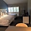 Pacific Shores Inn