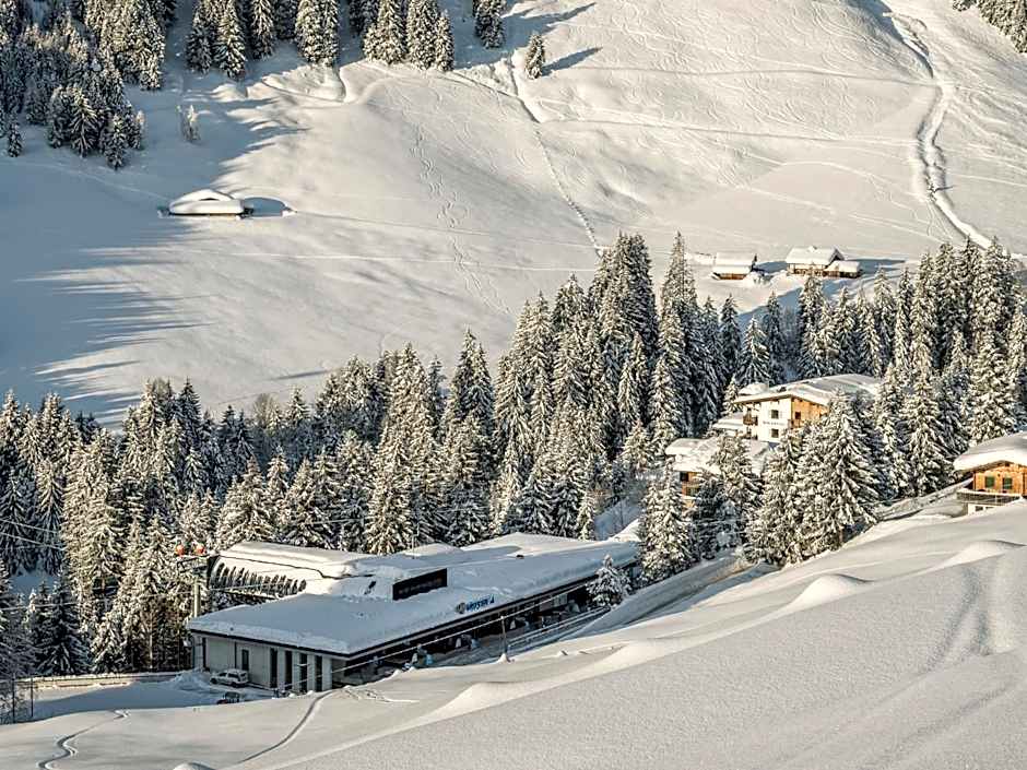 Hotel Bergkristall Zillertal - Adults Only