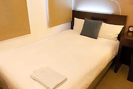 Double Room with Small Double Bed and Bath