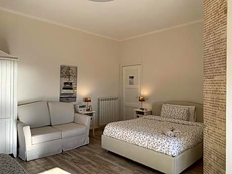 Superior Triple Room with Sea View